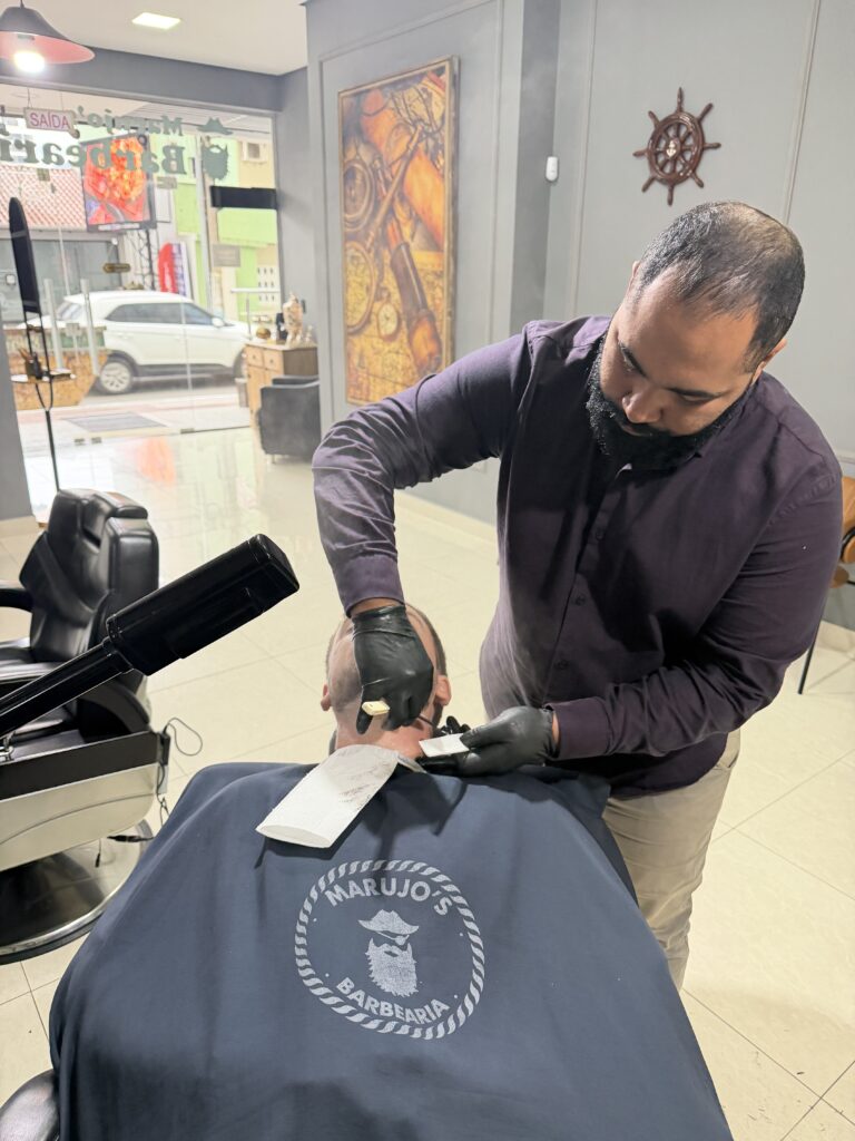Barbeiro em Meia Praia, Itapema - SC | Marujos Barbearia — barbearia em Meia Praia, Itapema - SC