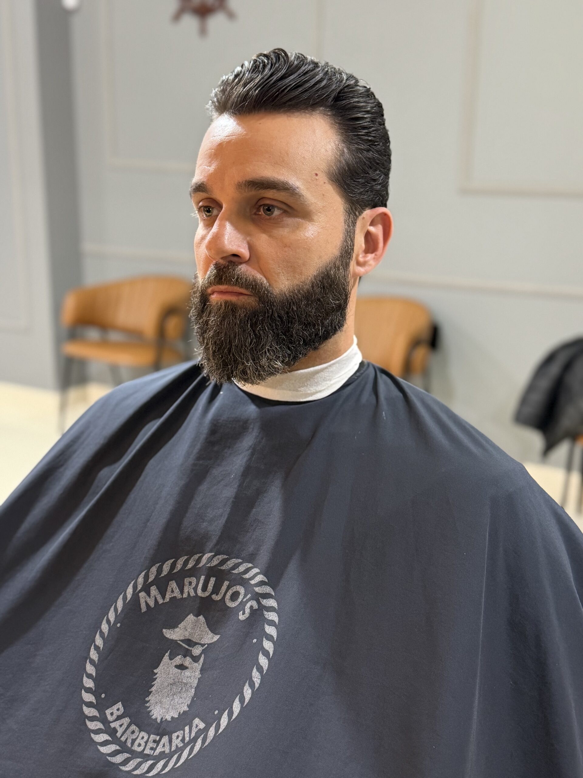 Corte e Barba em Meia Praia, Itapema - SC | Marujos Barbearia