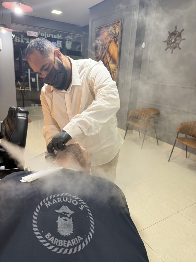 Barbeiro em Meia Praia, Itapema - SC | Marujos Barbearia — barbearia em Meia Praia, Itapema - SC