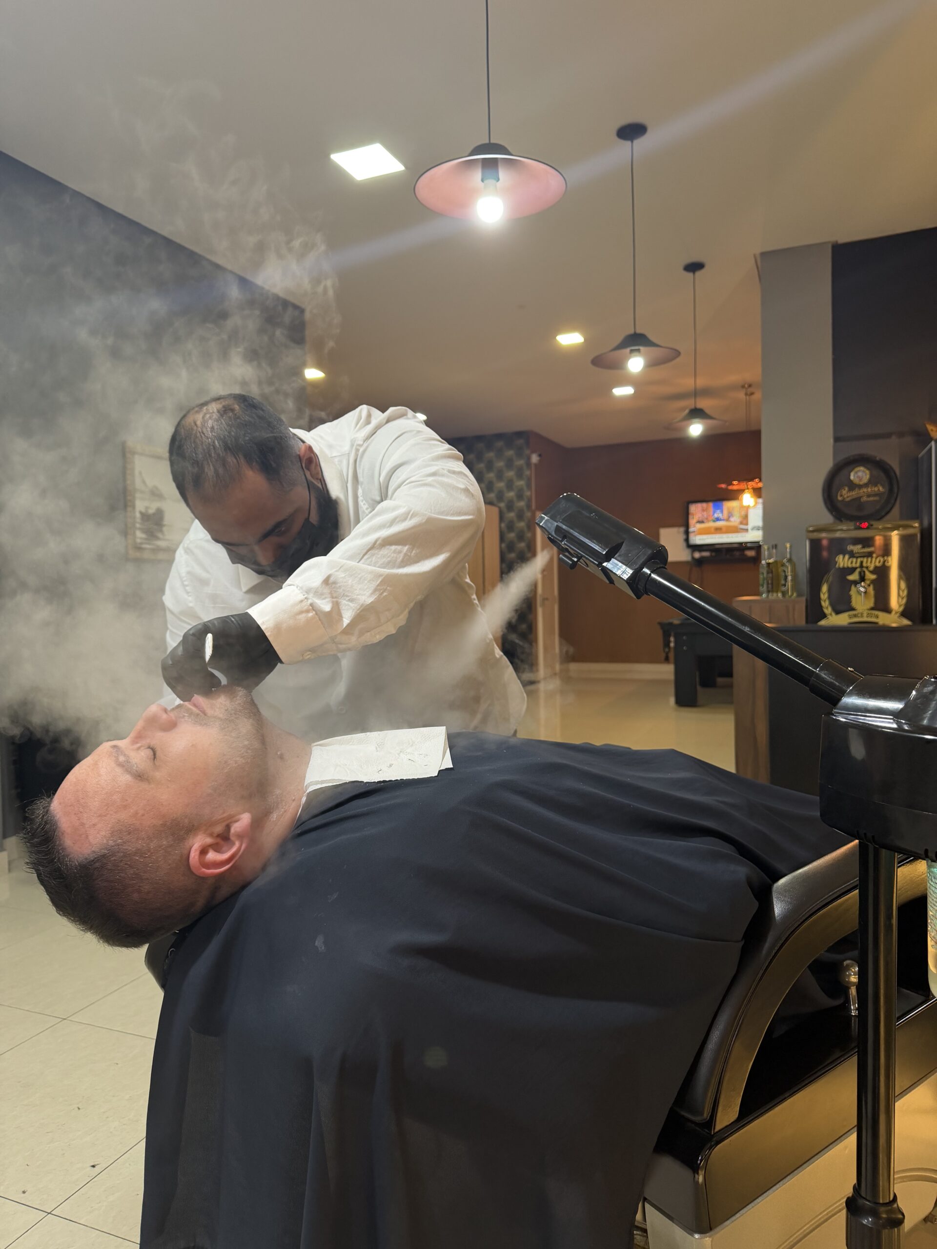 Barbeiro Referência em Meia Praia, Itapema | Marujos Barbearia