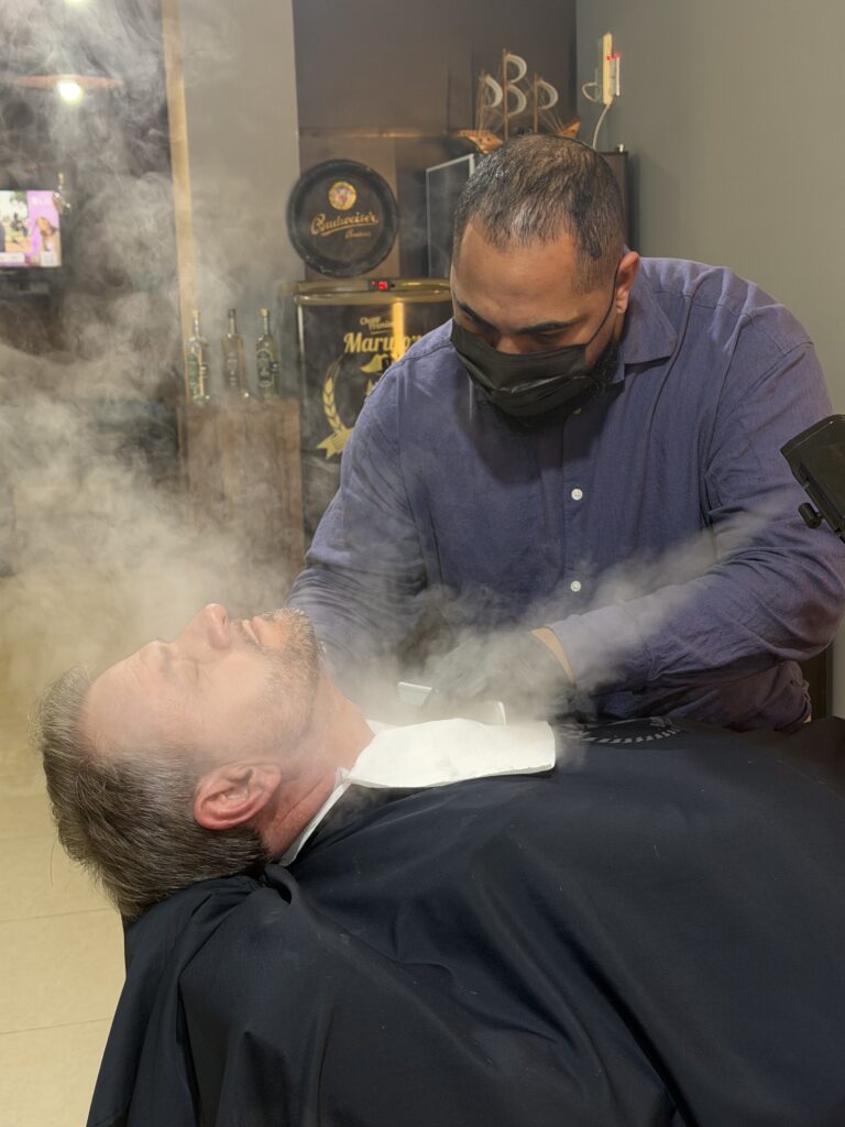 Barbeiro em Meia Praia, Itapema - SC | Marujos Barbearia — barbearia em Meia Praia, Itapema - SC
